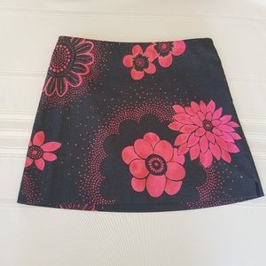 Express mini skirt